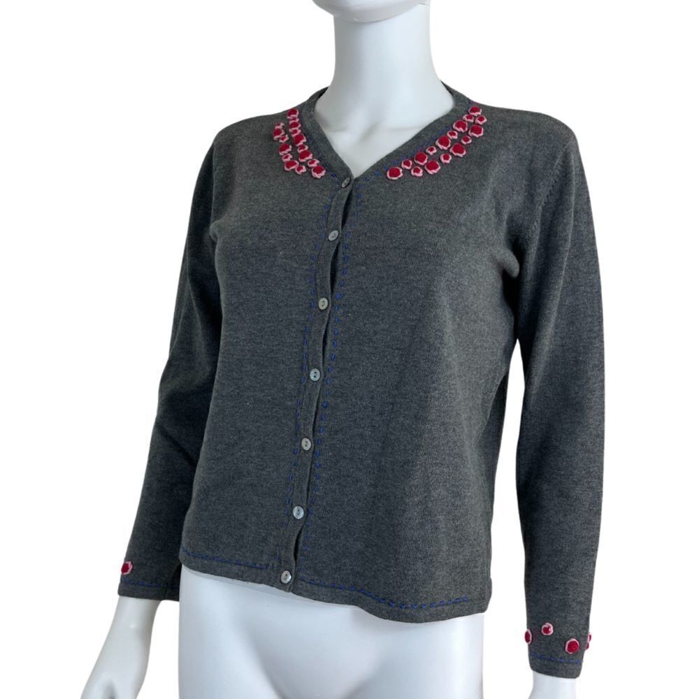 Vintage Cousin Johnny Size M Gray Cotton Floral Embroidered Sweater Cardigan